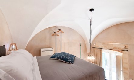 Vaulted Sun 6