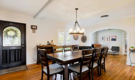 Silver Screen Villa 9