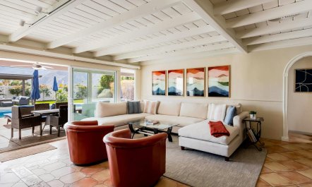 Silver Screen Villa 5