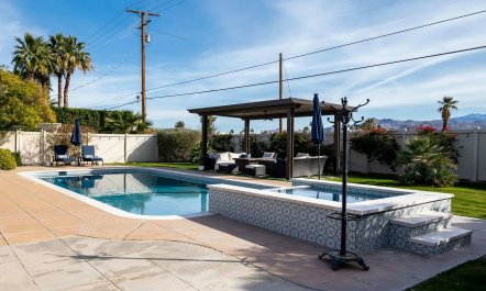 Silver Screen Villa 3