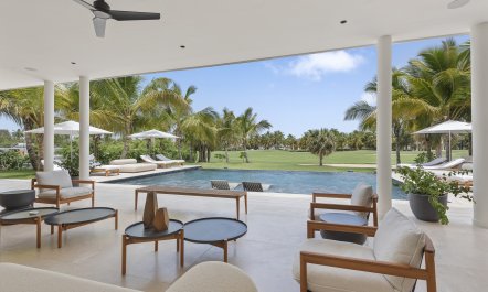 The Caribbean Jewel 4