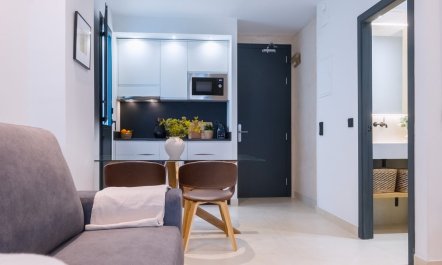 The Polished Jewel 6