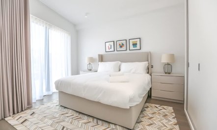 The White Apartment 1