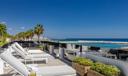 Golden Age Glamour 3