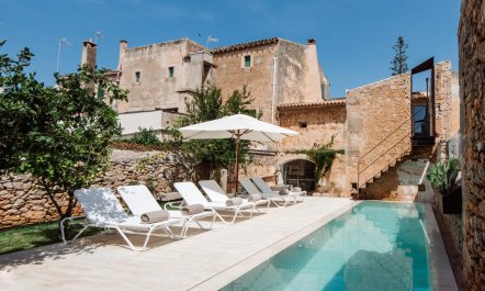 Santany&iacute; Oasis