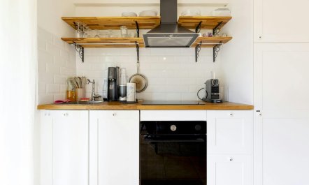 Sea Breeze and Sand 4