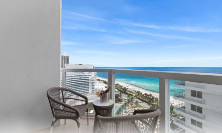 Ocean Breezes & Views 1