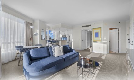 Sapphire Suite 3