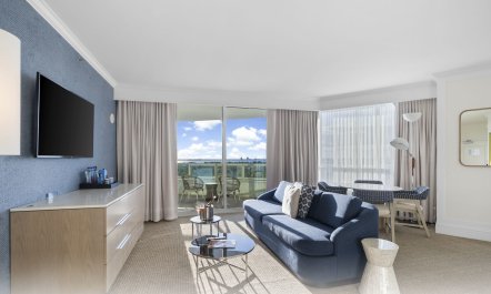 Sapphire Suite 2