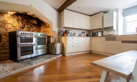 The Bradford Jewel 4