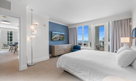 Drifting on the Ocean 7