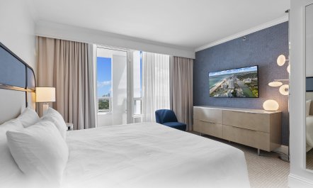 Sapphire Tides 7