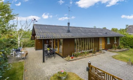 'Naema' - 500m from the sea 2