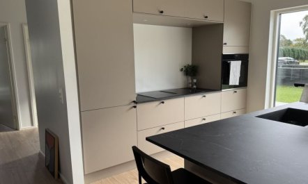 'Barnet' - 180m to the fjord 3