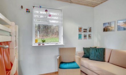 'Sahid' - 20m from the sea 1