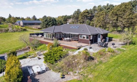 'Sahid' - 20m from the sea 5