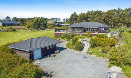 'Sahid' - 20m from the sea 6