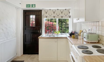 Grooms Cottage, Ellicombe 2