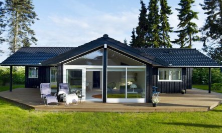 'Antonina' - 775m from the sea