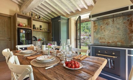 Tuscan Cottage 1