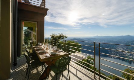 The Lake Vista 4