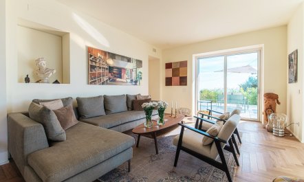 The Lake Vista 6