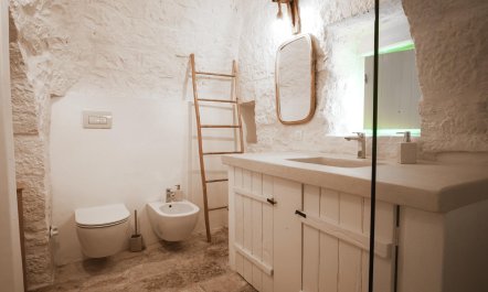 White City Treasure 8