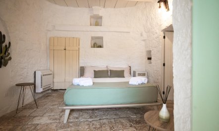 White City Treasure 6