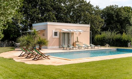 White Village Escape 4