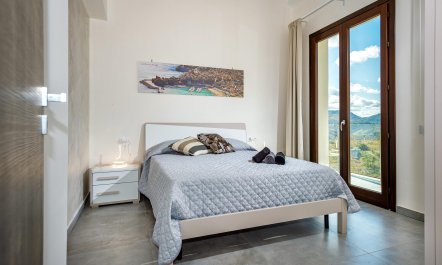 Cliffs of Scopello 7