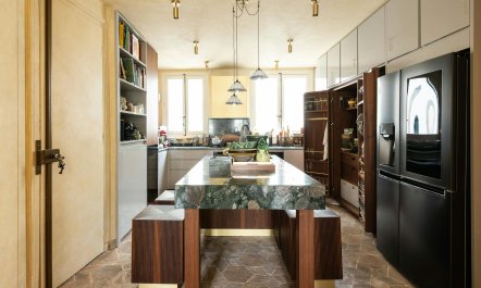 Charming Paris Corner 1