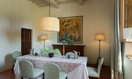 Sunny Tuscan Garden 5