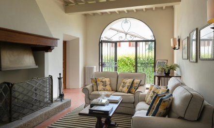 Sunny Tuscan Garden 2