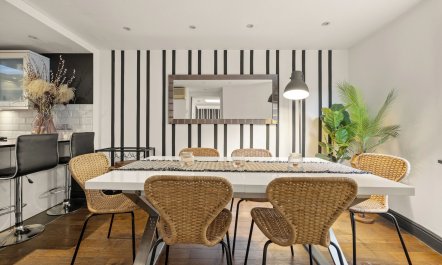 Marble Arch Hideaway 6