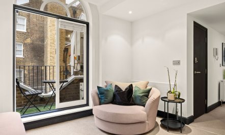 Marble Arch Hideaway 3