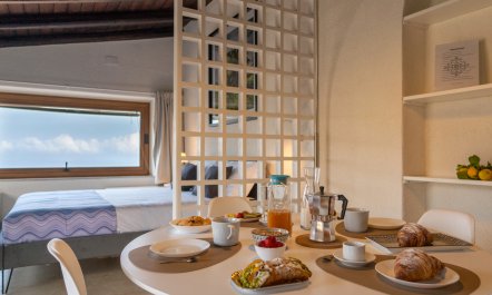 The Taormina Outlook 2