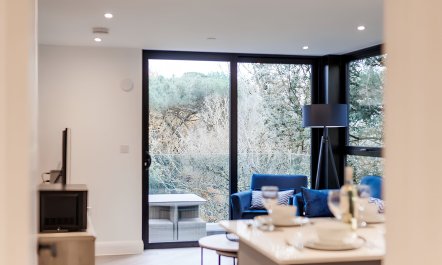 Sophisticated & Modern 4