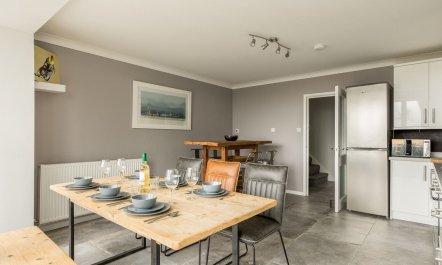 Breakfast By The Beach 5