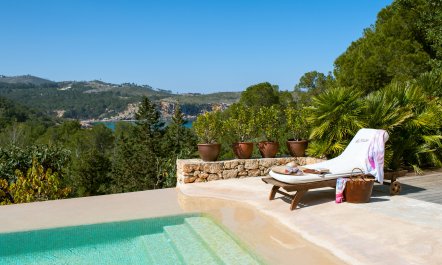 An Island Retreat 3