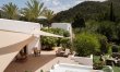 An Island Retreat 5