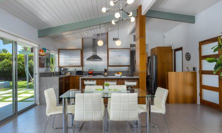 It's a Mid-Mod Thing