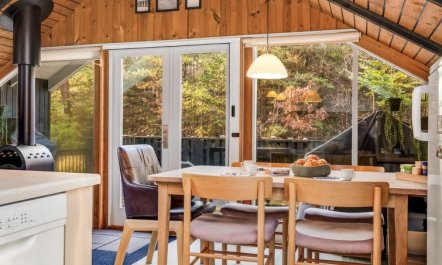 'Else' - 470m from the sea 6