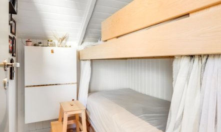 'Else' - 470m from the sea 7