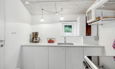 'Sylvana' - 75m from the sea 3