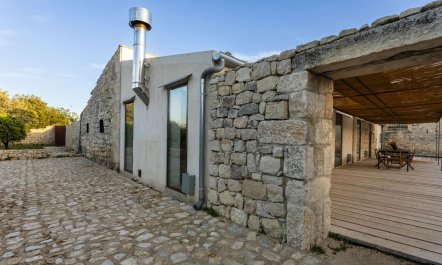 The Sicilian Farmhouse 5