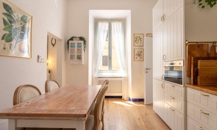 Florentine Chandeliers 4