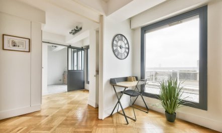 The Elegant Residence 9