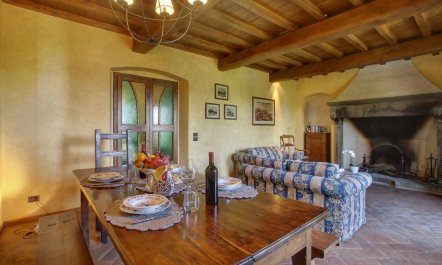 A Tuscan Secret 5