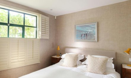 Gentle Riverside Charm 6