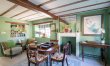 Cotswolds Country Cottage 8